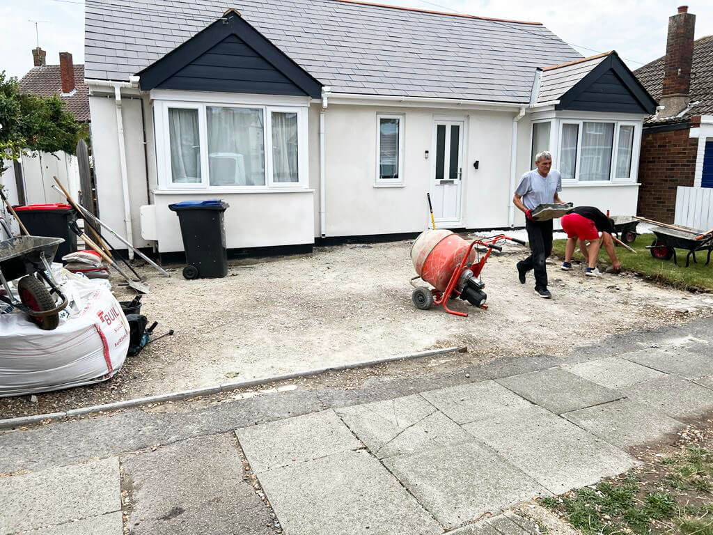 Great Little Project With Resin & Porcelain Slabs - Herne Bay, Kent