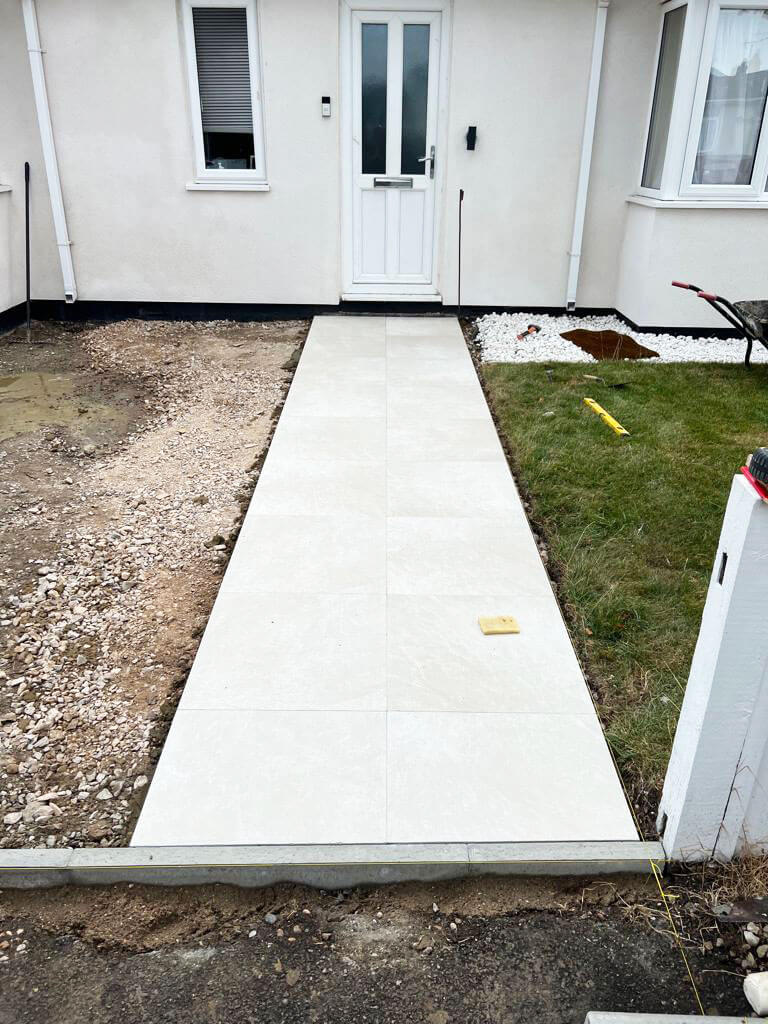 Great Little Project With Resin & Porcelain Slabs - Herne Bay, Kent
